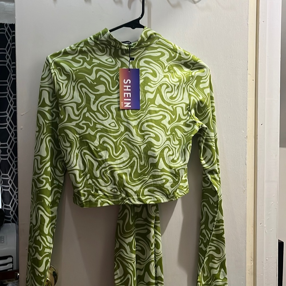 Medium olive green set